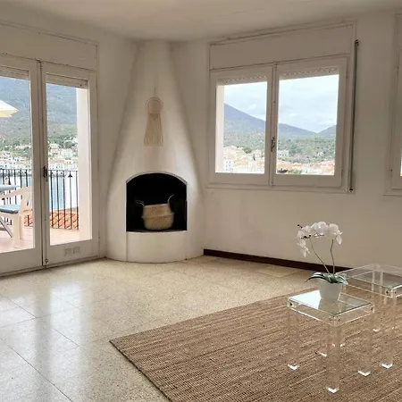 Des Puig - Apartment With Sea Views Cadaques Exterior photo